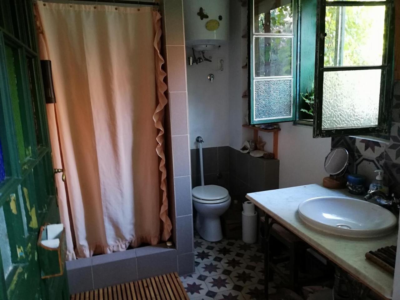 Rozmaringos Udvarhaz Dunafoldvar Exterior photo